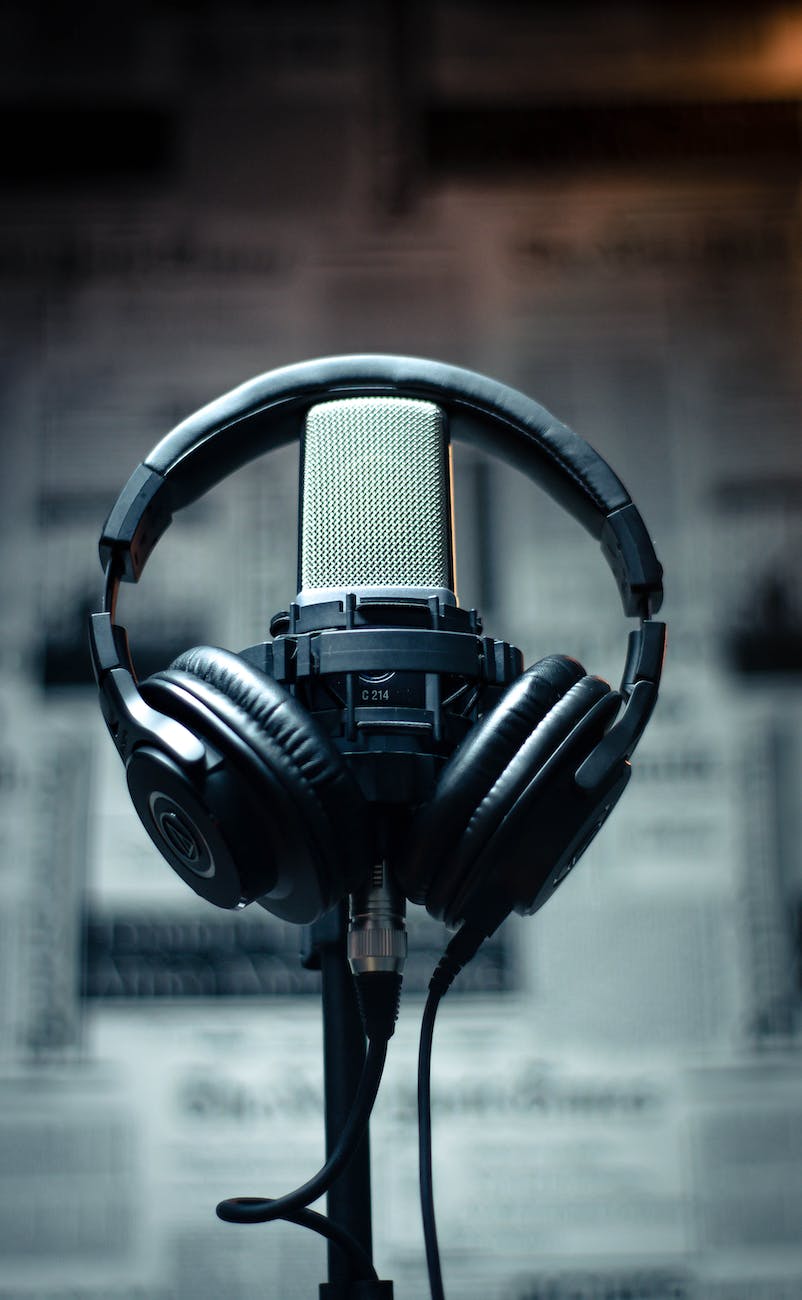 How to Find Voice Over&nbsp;Work